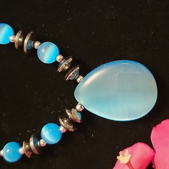 Hematite Black Necklace Blue Plastic Stone Pendant Custom Jewelry - Picture 3 of 7